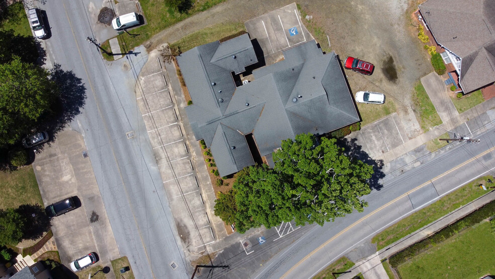 90 Church St, Winder, GA for lease - Aerial - Image 1 of 9