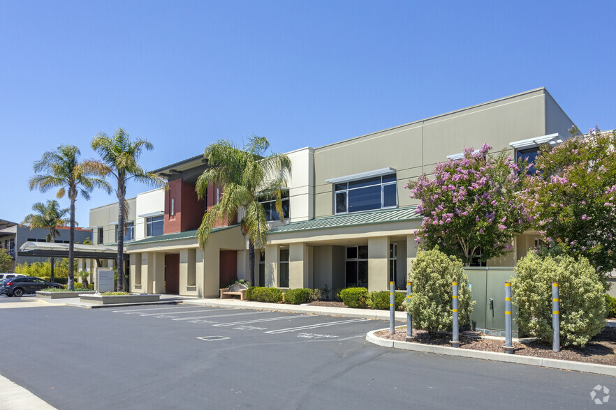 689 Tank Farm Rd, San Luis Obispo, CA for lease - Primary Photo - Image 1 of 11