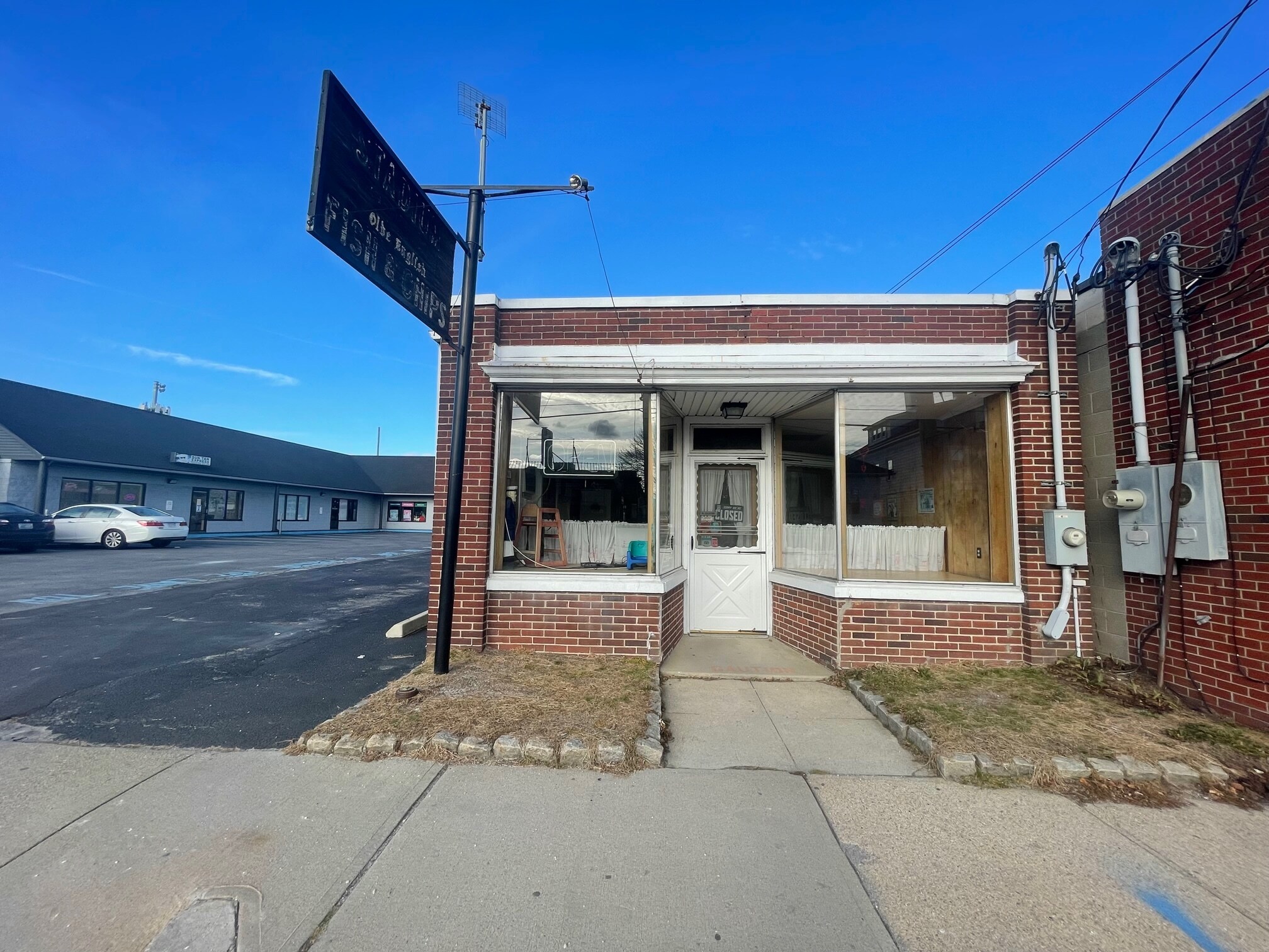 1079 Park Ave, Cranston, RI 02910