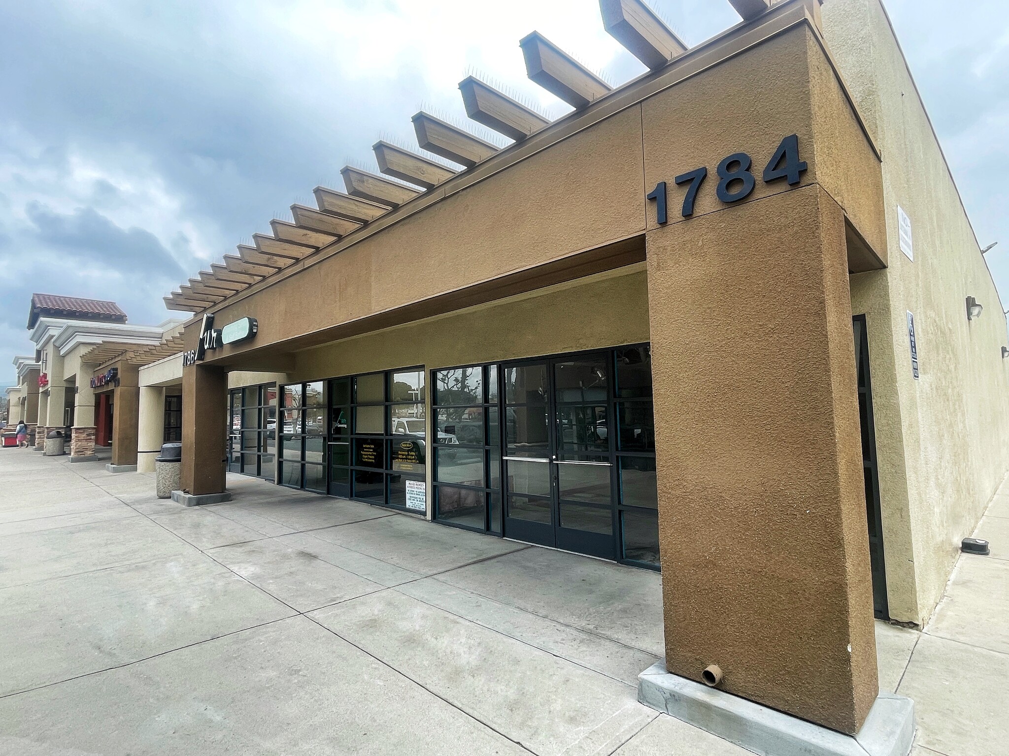 1778-1930 Erringer Rd, Simi Valley, CA for lease Building Photo- Image 1 of 5