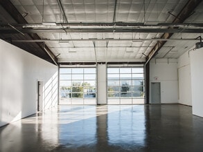 1019 S Heatherwilde Blvd, Pflugerville, TX for lease Interior Photo- Image 2 of 10