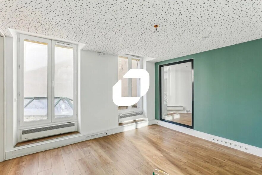 Office in Paris for lease - Building Photo - Image 2 of 16