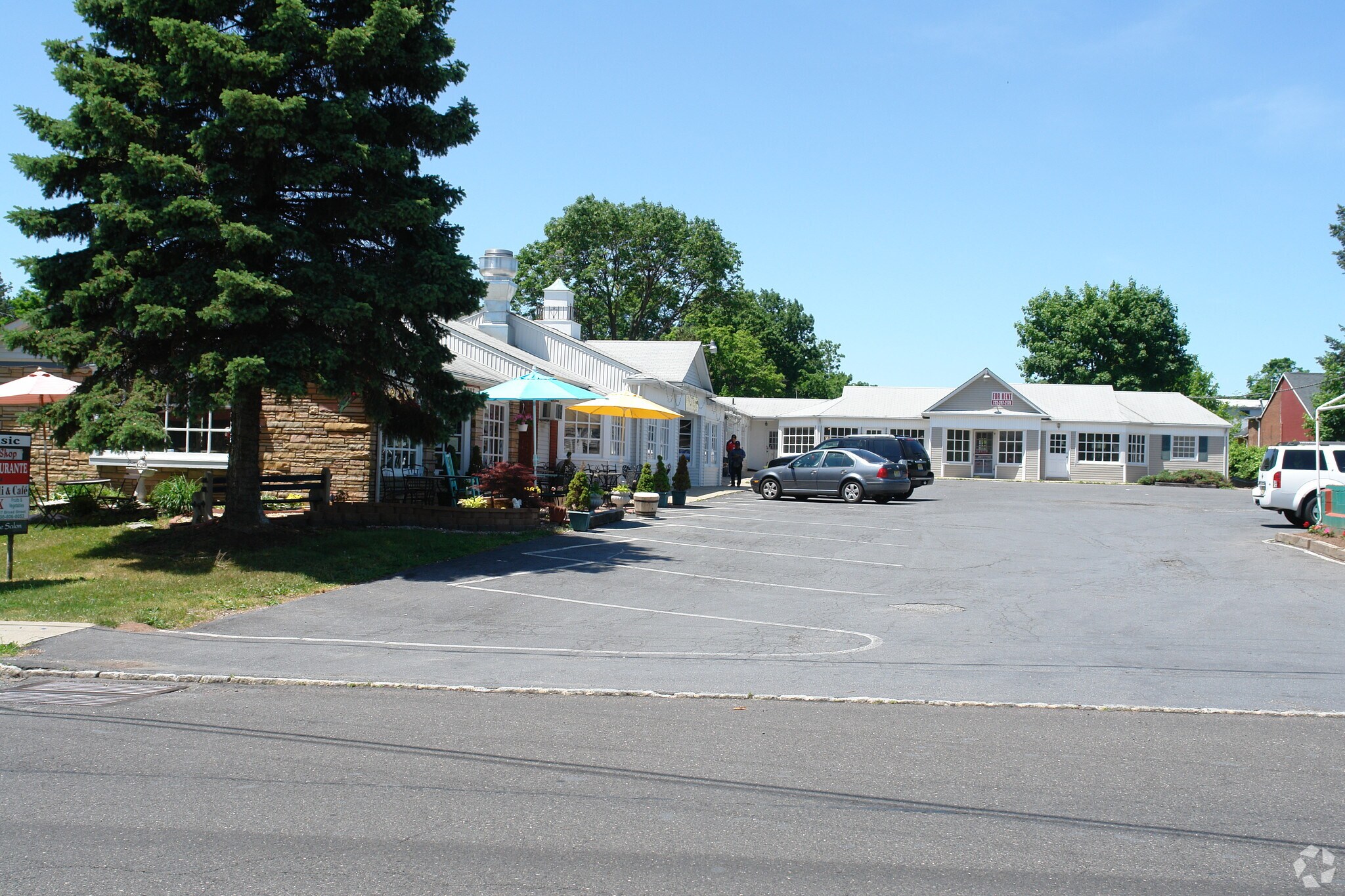 117 Broad St, Flemington, NJ for lease Building Photo- Image 1 of 6