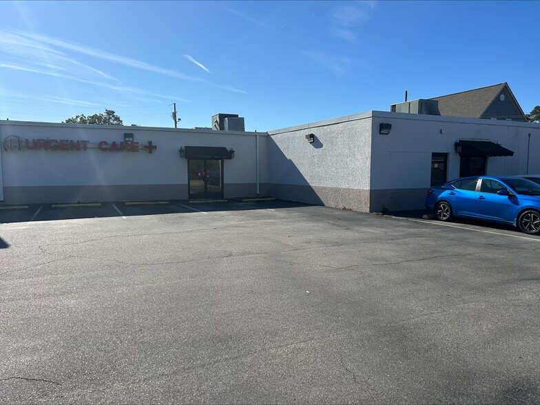 420 Owen Dr, Fayetteville, NC for lease - Building Photo - Image 2 of 9