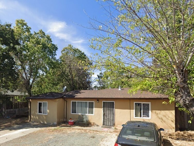 1465 Lark Ln, Concord, CA 94521 Zoned multifamily