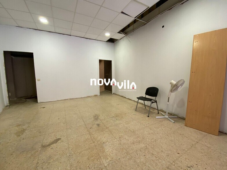 Retail in Viladecans for lease - Interior Photo - Image 1 of 8