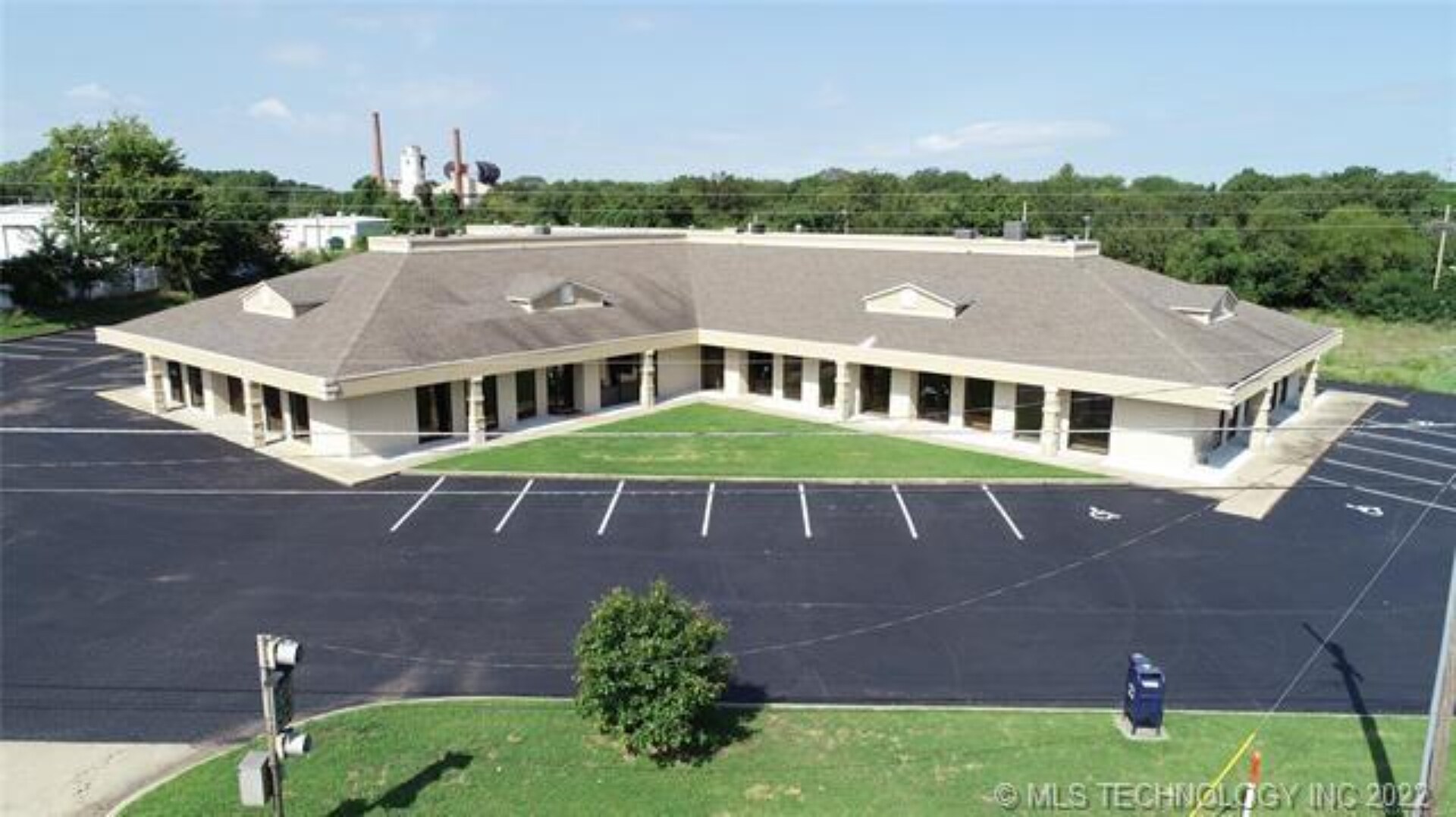 1805 N York St, Muskogee, OK 74403