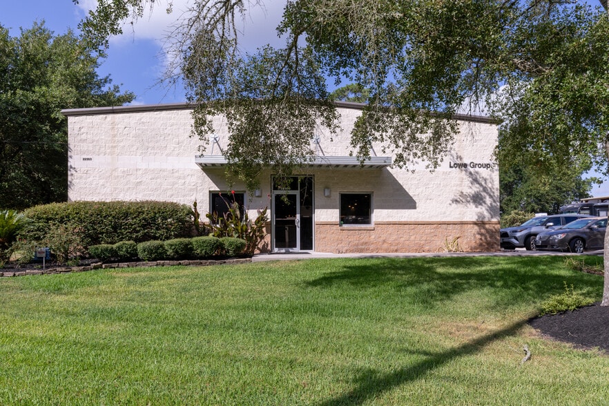 22303 Tuwa Rd, Tomball, TX for lease - Primary Photo - Image 1 of 16