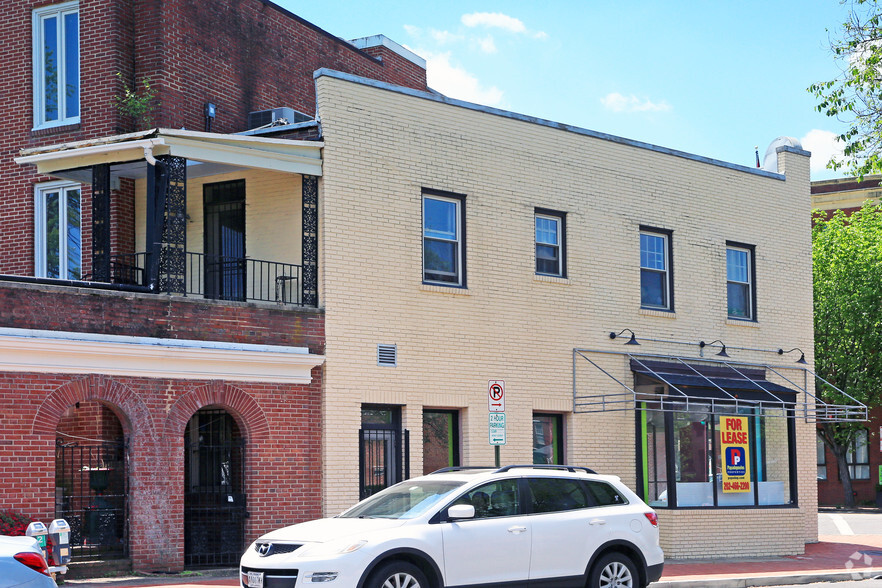 1735-1737 Wisconsin Ave NW, Washington, DC for lease - Building Photo - Image 2 of 2