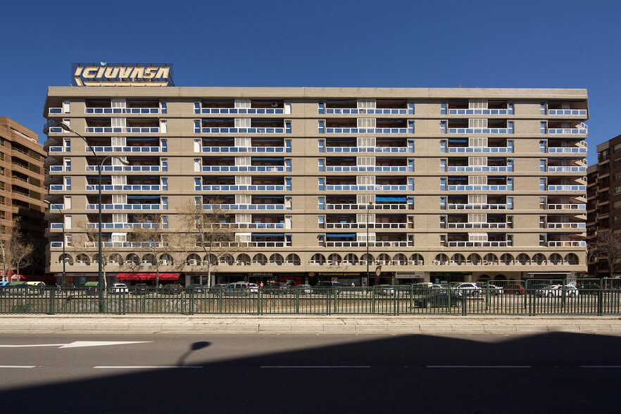 Avenida Cesáreo Alierta, 23, Zaragoza, Zaragoza for sale - Primary Photo - Image 1 of 1