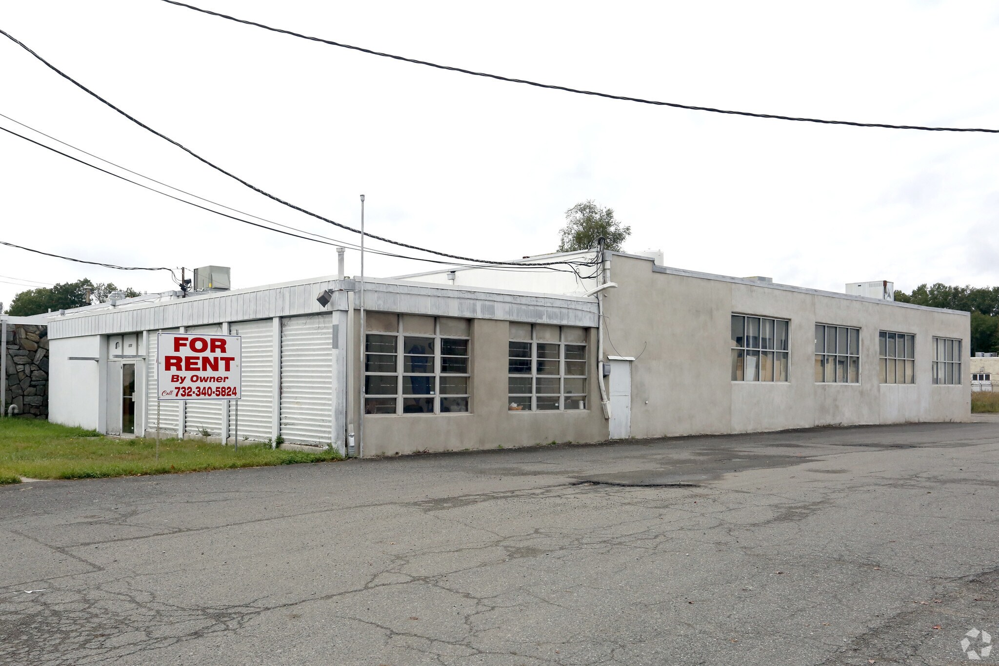 1570 W Blancke St, Linden, NJ for sale Primary Photo- Image 1 of 1