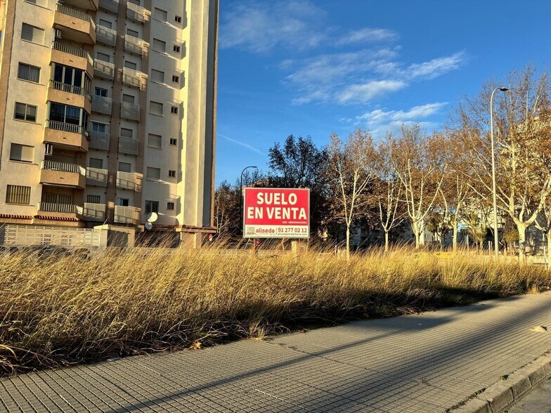 Plaça Rosa dels Vents, 53, Gandia, Valencia for sale - Building Photo - Image 1 of 8