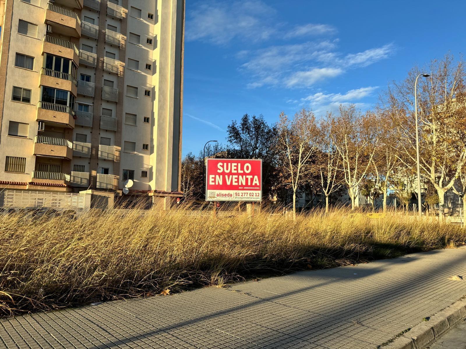 Plaça Rosa dels Vents, 53, Gandia, Valencia for sale Building Photo- Image 1 of 9