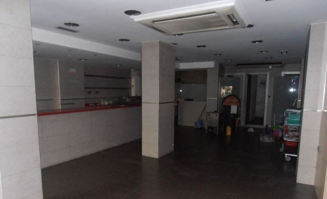 Retail in València, Valencia for sale - Building Photo - Image 1 of 7