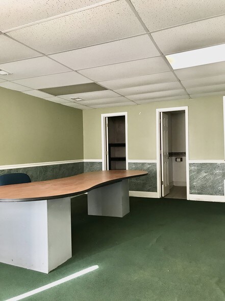 3400 NW Vivion Rd, Riverside, MO for lease - Other - Image 3 of 14