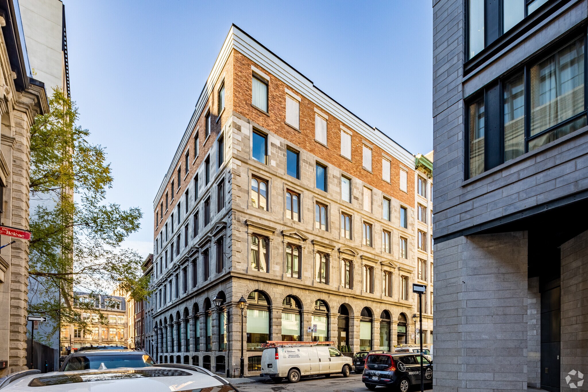 426 Rue Sainte-Hélène, Montréal, QC for sale Building Photo- Image 1 of 1
