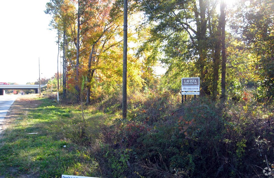 7693 Klondike Rd, Lithonia, GA 30058