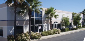 Palms Commerce Center - Warehouse