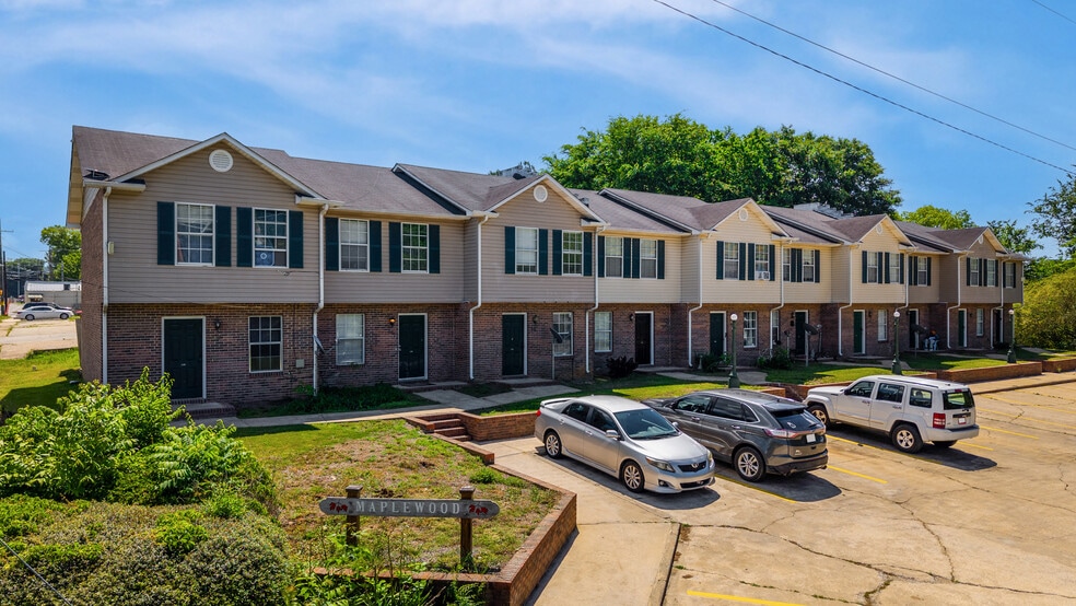 530 Hogue Ave, Rockmart, GA for sale - Building Photo - Image 1 of 7