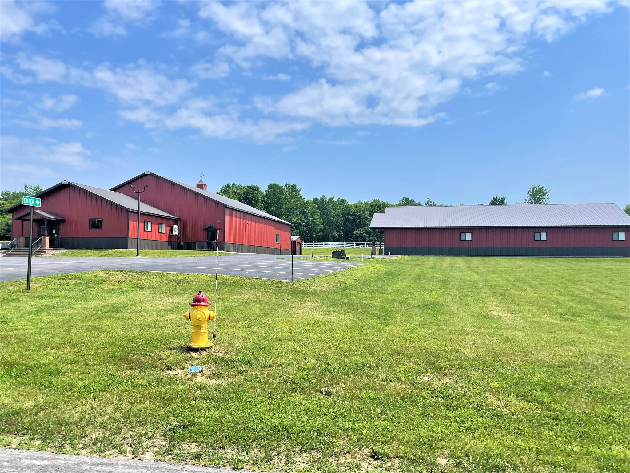 10 Klocks Corners, Oswego, NY for sale Primary Photo- Image 1 of 1