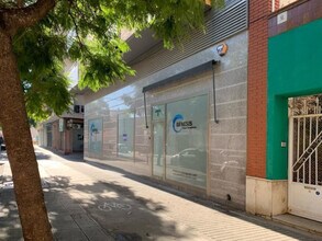 Retail in Amposta, Tarragona for lease Building Photo- Image 1 of 5