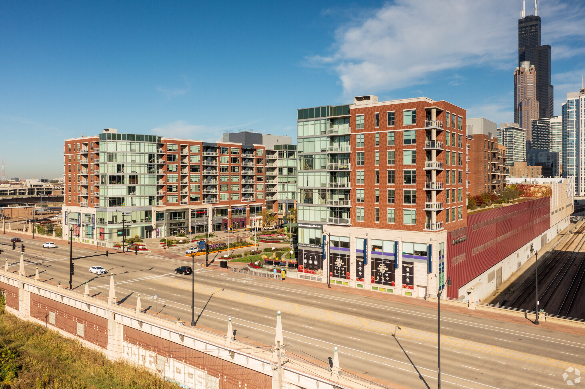 150 W Roosevelt Rd, Chicago, IL for sale Building Photo- Image 1 of 1