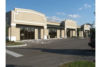 More details for 8961 Daniels Center Dr, Fort Myers, FL - Office for Sale
