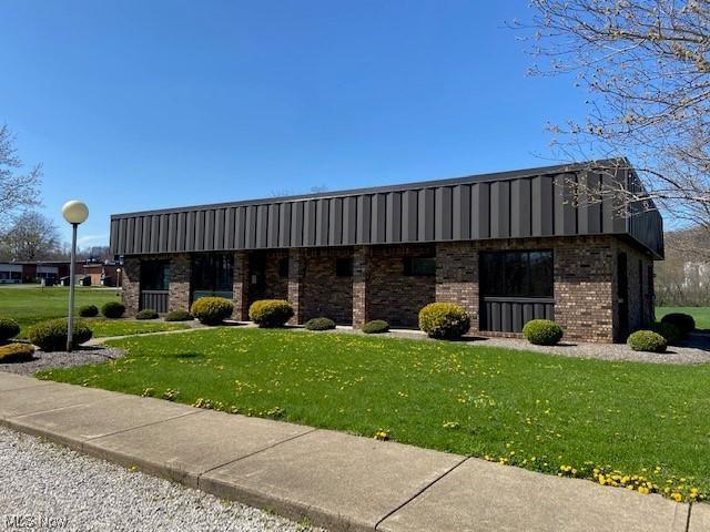 1200 E State Rd, Newcomerstown, OH for sale Building Photo- Image 1 of 1