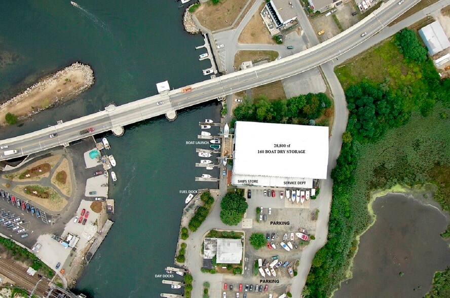 8 River St, Waterford, CT for sale - Building Photo - Image 3 of 6