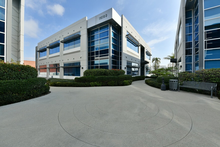 19210 S Vermont Ave, Gardena, CA for sale - Building Photo - Image 1 of 12