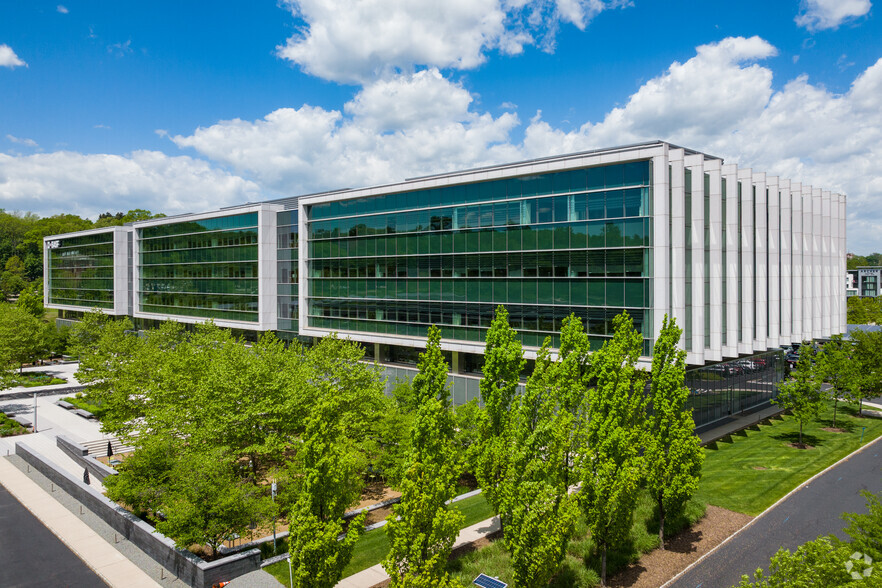 100 Park Ave, Florham Park, NJ 07932 - BASF North American Headquarters ...