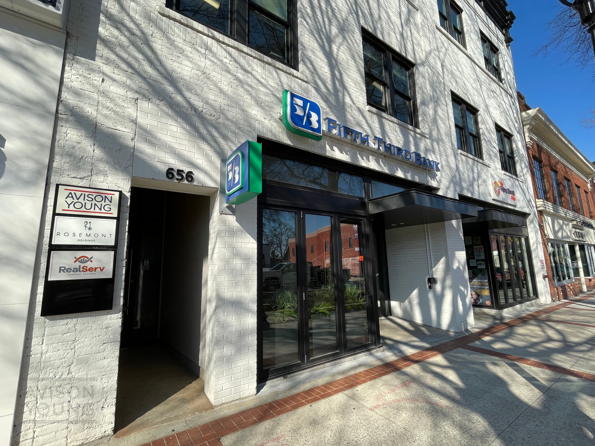 656-658 S Main St, Greenville, SC for lease Building Photo- Image 1 of 11