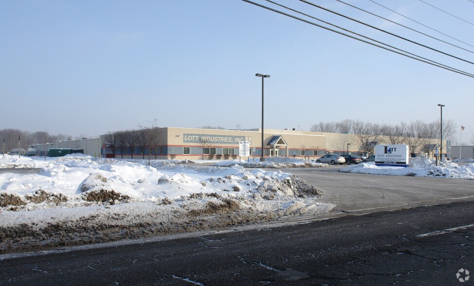 3350 Hill Ave, Toledo, OH for sale - Primary Photo - Image 1 of 1