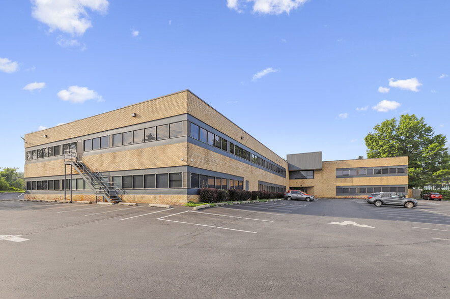 6340 Security Blvd, Woodlawn, MD for lease - Building Photo - Image 1 of 5