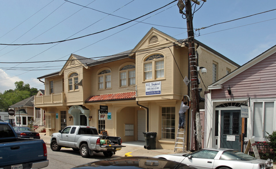 7611 Maple St, New Orleans, LA for lease - Building Photo - Image 1 of 22