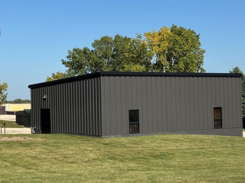 2985 S Ridge Rd, Green Bay, WI for sale - Building Photo - Image 3 of 154