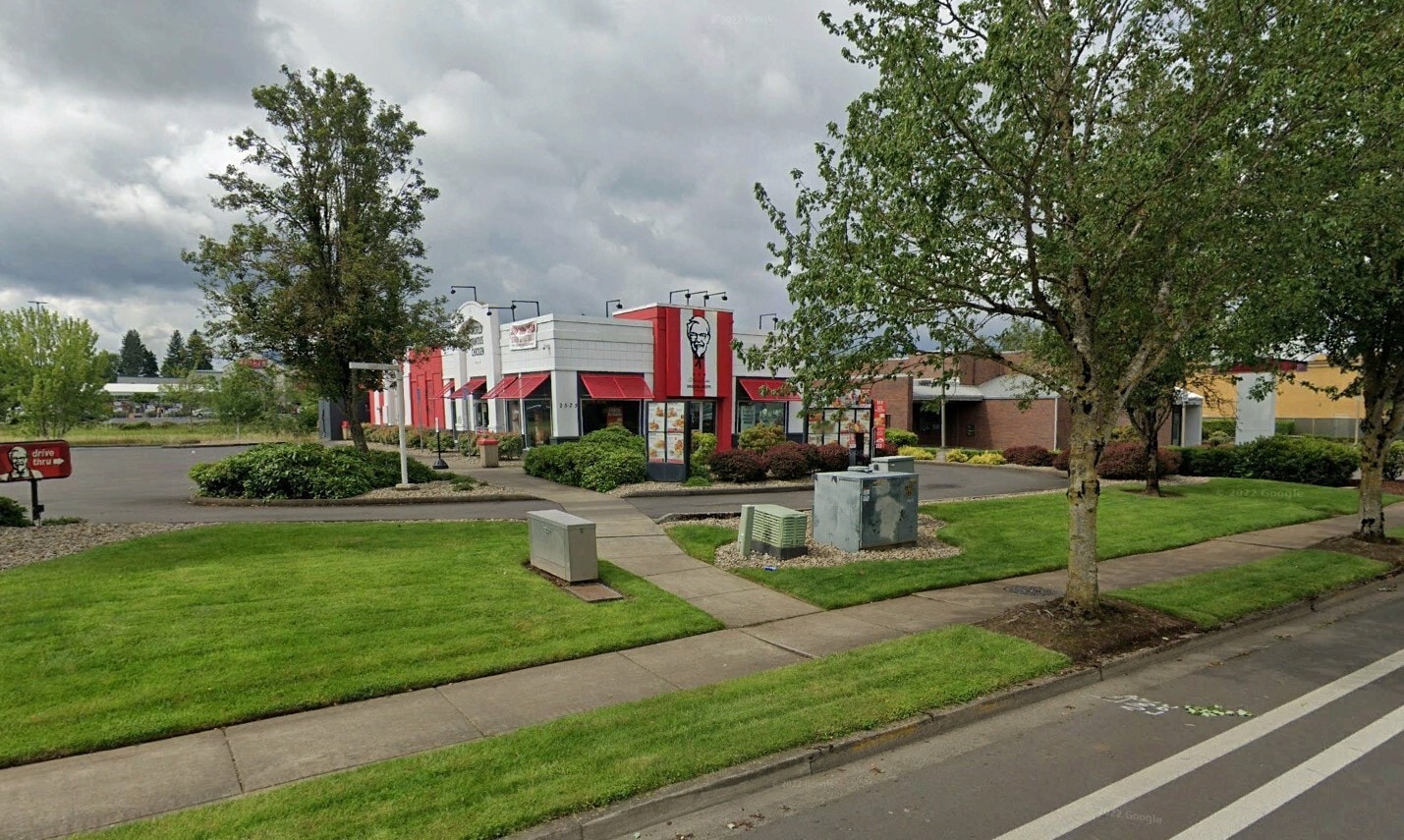 2575 Olympic St, Springfield, OR for sale Building Photo- Image 1 of 1