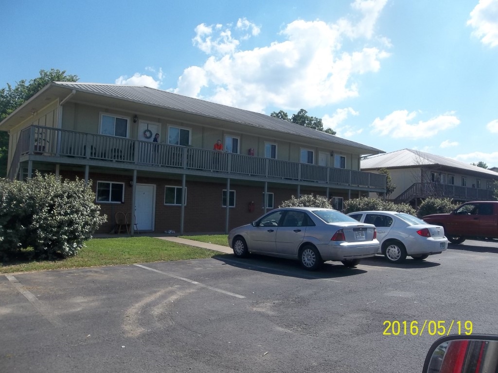 2401 W Main St, Clarksville, AR for sale Building Photo- Image 1 of 1