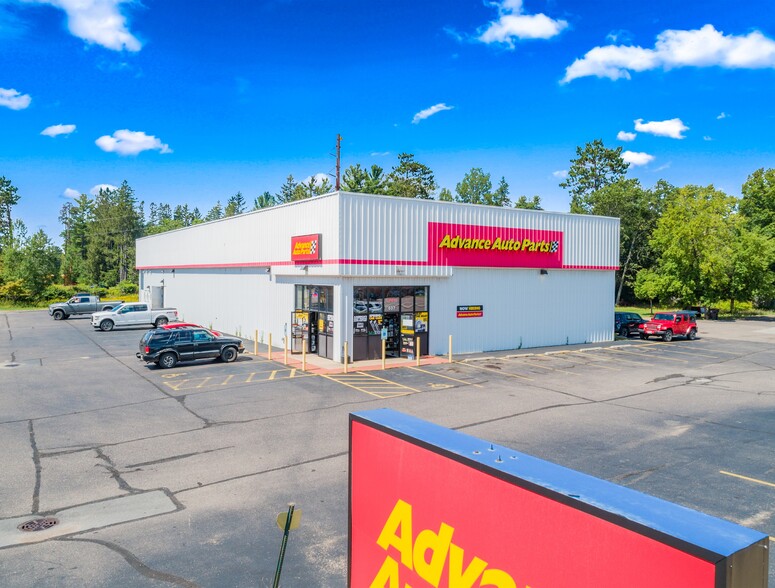 607 Elm St, Woodruff, WI for sale - Primary Photo - Image 1 of 1