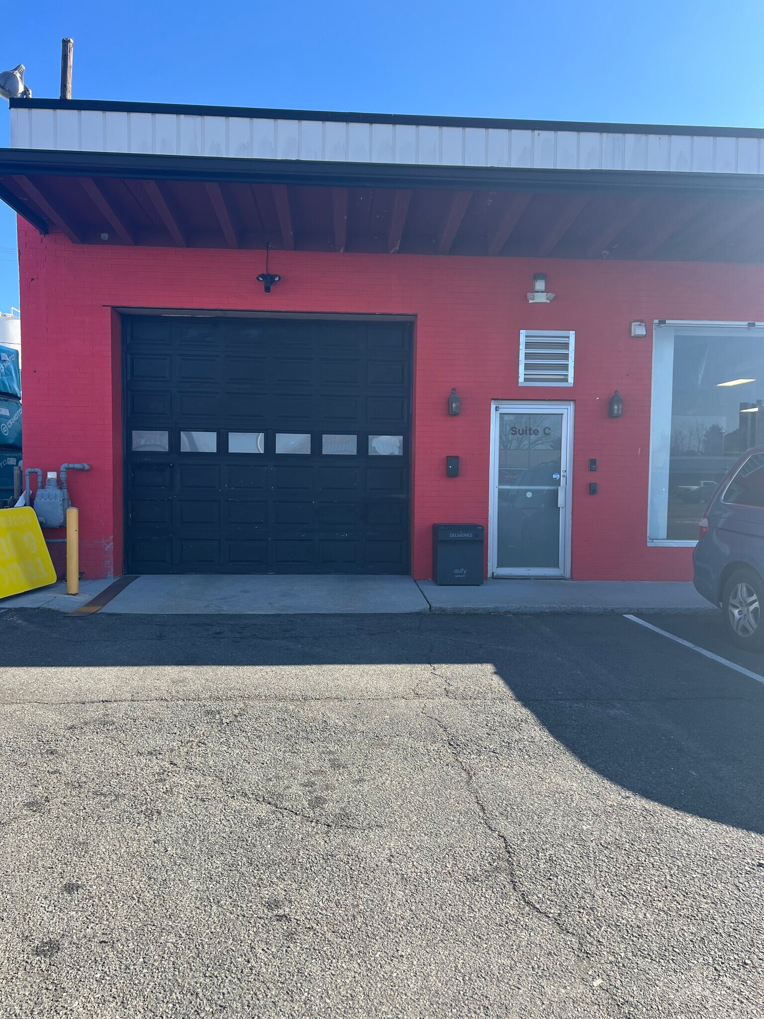 Retail in Manassas, VA for sale Primary Photo- Image 1 of 1