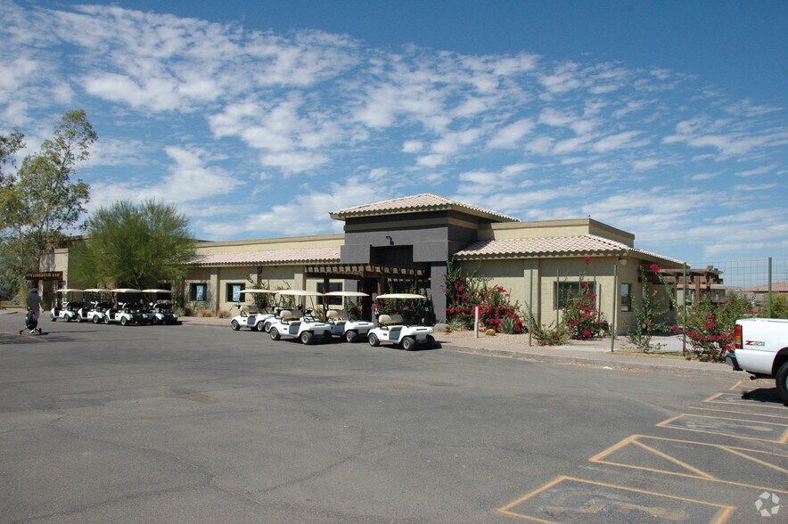 5740 W Baseline Rd, Laveen, AZ for sale - Primary Photo - Image 1 of 1