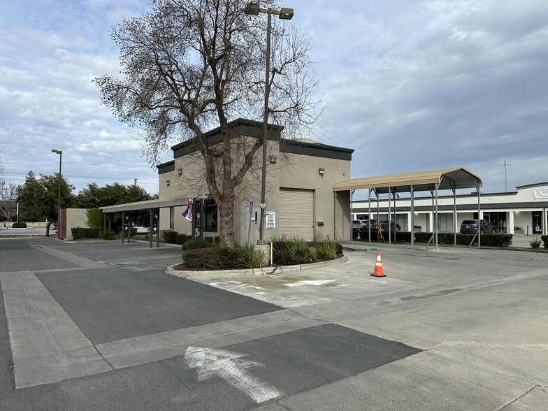 19982 4th St, Hilmar, CA for lease - Primary Photo - Image 1 of 3