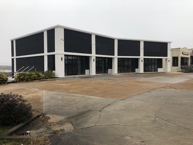 6209 Lee Hwy, Chattanooga, TN for sale - Building Photo - Image 1 of 1