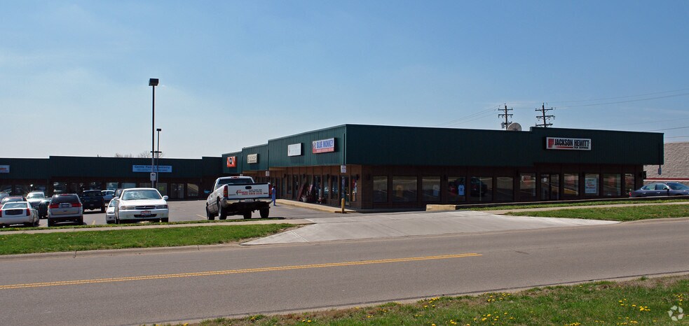 4462-4480 Marie Dr, Middletown, OH for sale - Primary Photo - Image 1 of 1