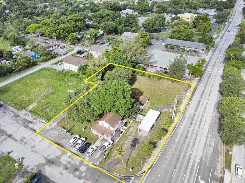 4533 SW 65th Ave, Davie, FL for sale - Building Photo - Image 1 of 1