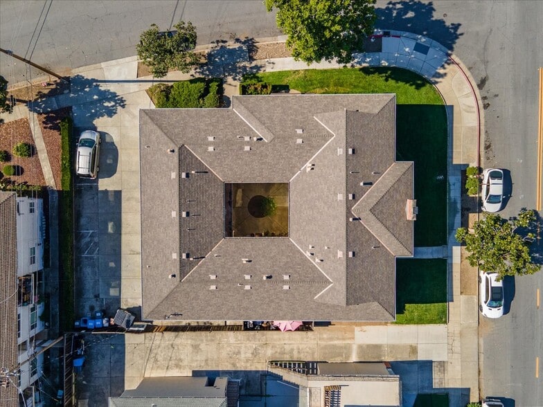 642 Kirkland Dr, Sunnyvale, CA for sale - Building Photo - Image 3 of 15