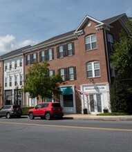 104 Merchant Ave, Mount Joy, PA for lease Building Photo- Image 1 of 20