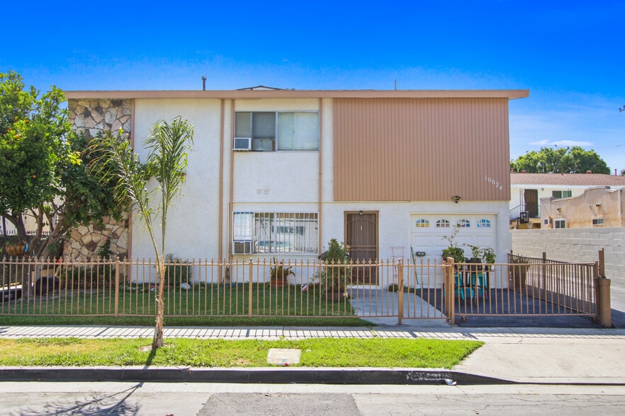 10024 Elizabeth Ave, South Gate, CA for sale - Building Photo - Image 2 of 8