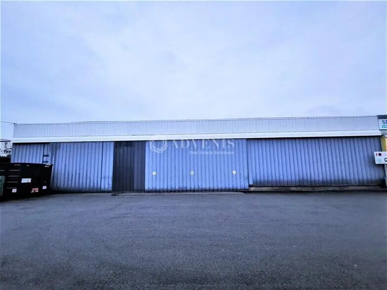 Industrial in Lys-lez-Lannoy for lease - Building Photo - Image 2 of 10