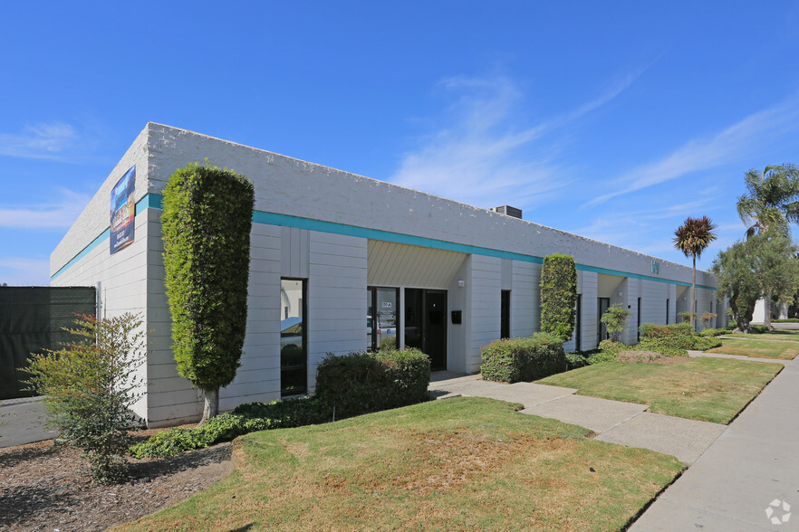 179 Roymar Rd, Oceanside, CA for lease - Building Photo - Image 2 of 17